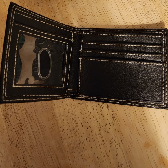 Black Muggle Wallet - Picture 2 of 3